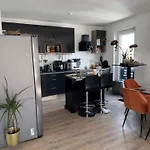 Modern Near Airport * Düsseldorf