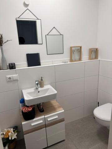 Modern Near Airport Appartement Düsseldorf